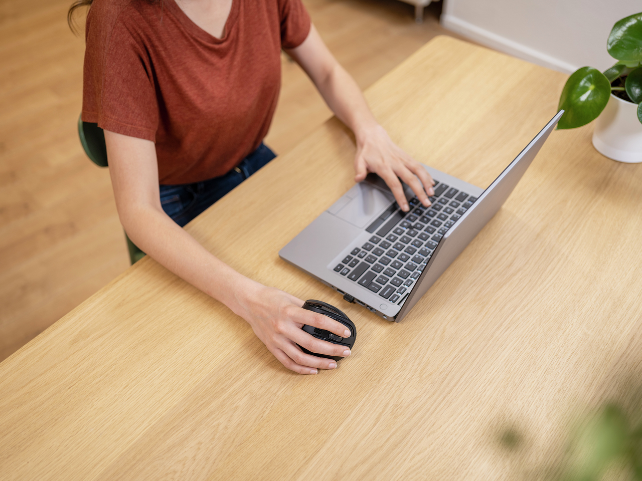 Trust VOXX ERGONOMISCHE OPLAADBARE MUIS - Afbeelding 9