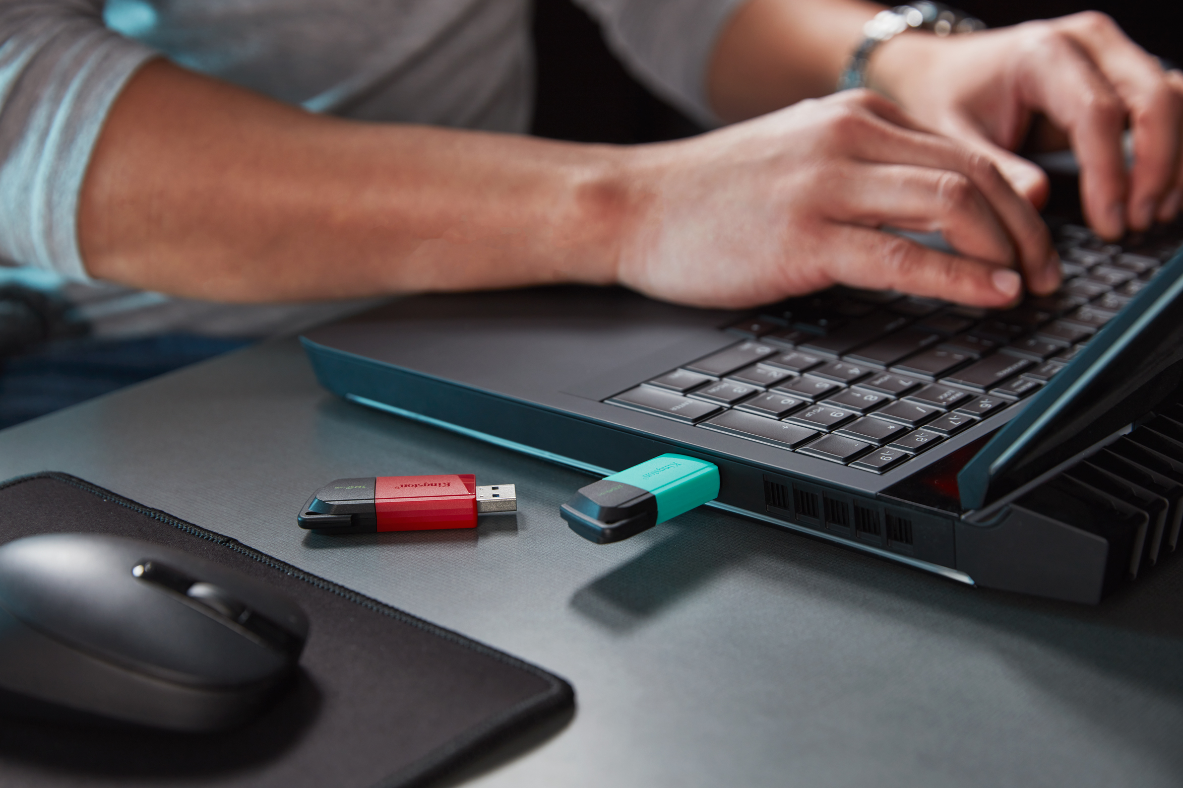 Kingston Technology DataTraveler Exodia M 256 GB, USB 3.2 Gen 1 (zwart + blauwgroen) - Afbeelding 16