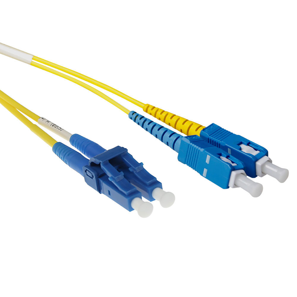 ACT 50 meter LSZH Singlemode 9/125 OS2 short boot glasvezel patchkabel duplex met LC en SC connectoren
