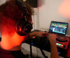 Hercules HDP DJ60 Hoofdtelefoons Bedraad Hoofdband Muziek Zwart - Afbeelding 7