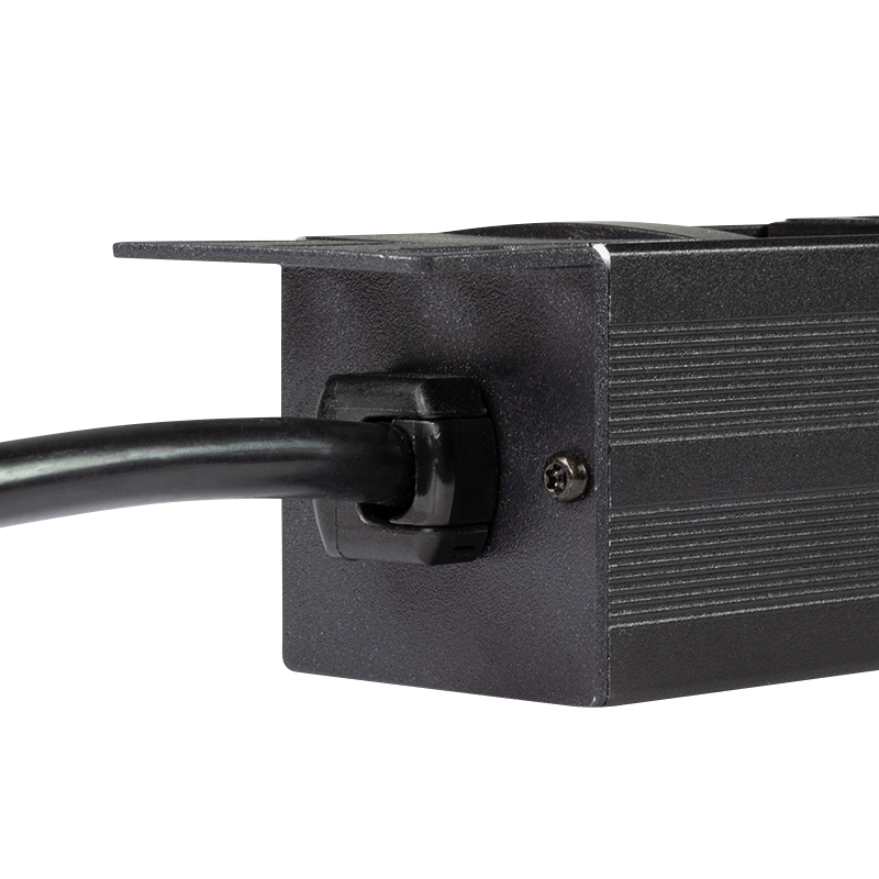 LogiLink PDU8C02 energiedistributie 8 AC-uitgang(en) 1U Zwart - Afbeelding 4