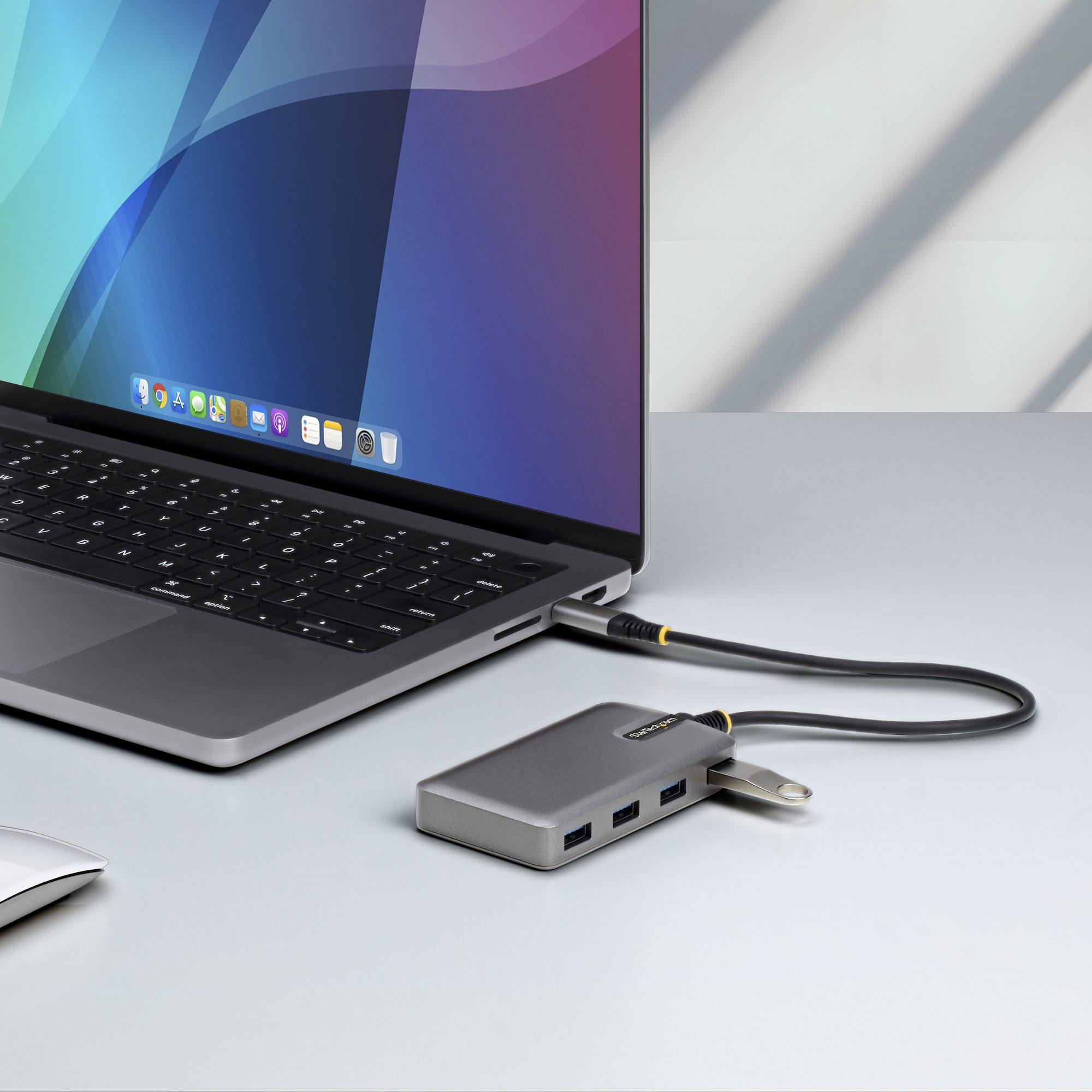 StarTech.com 4-Port USB-C Hub, 5Gbps, Bus Powered, USB-C naar 4x USB-A hub met Extra USB-C Voedingsingang, 30cm Host Kabel, Compacte Desktop/Laptop USB Hub - Afbeelding 4
