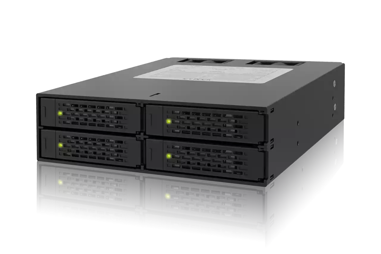 Backplane IcyDock 4x6,3cm SATAI-III in 1x5,25 HDD/SSD zwart