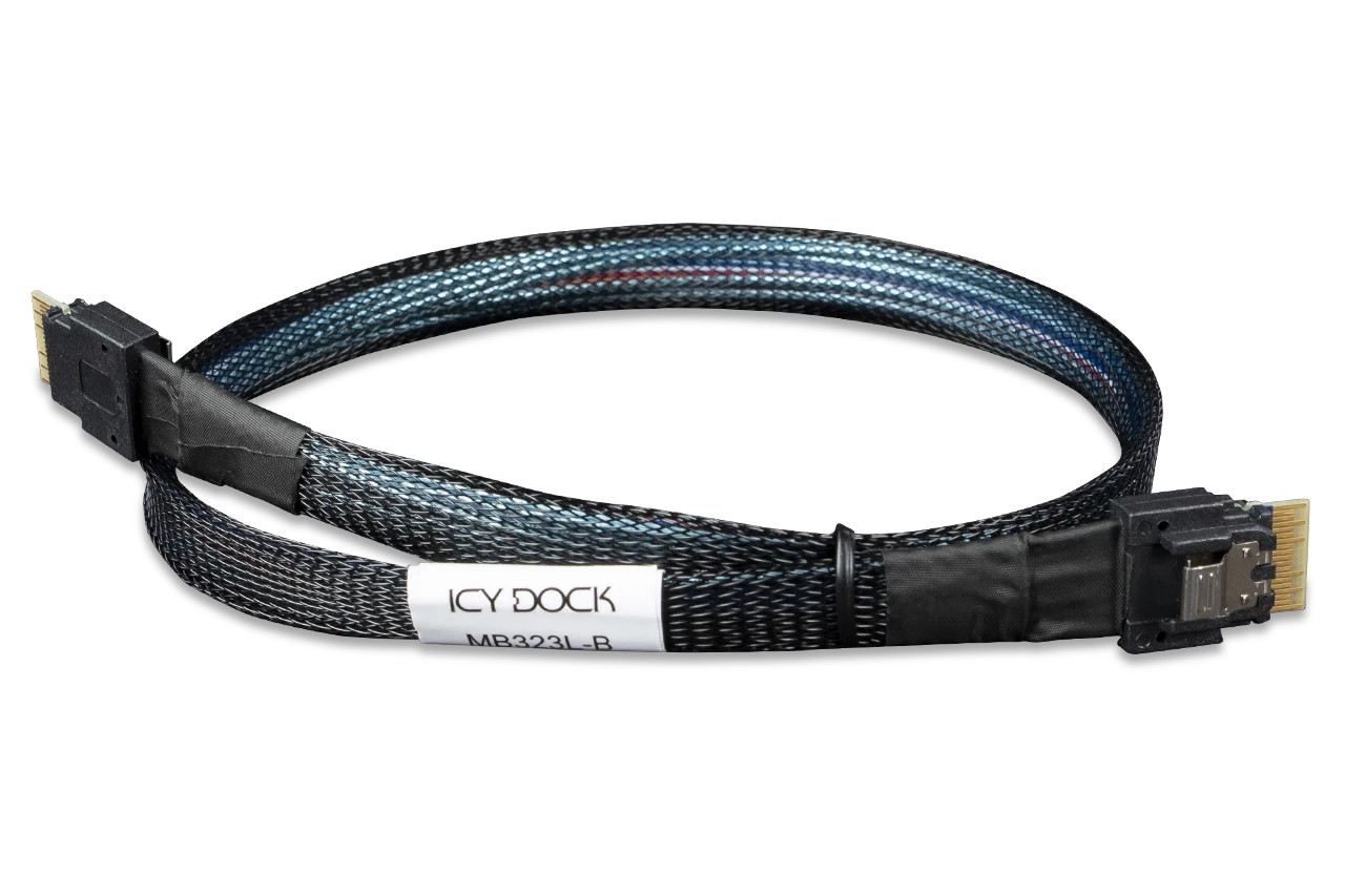 We-Ra. IcyDock SlimSAS 4i 38 pin SFF-8654 to SlimSAS 4i 38