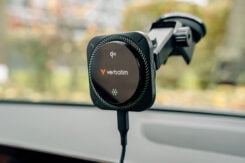 Verbatim Charge 'n' Drive Qi2 magnetische draadloze autolader RGB - Afbeelding 6