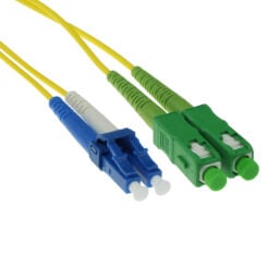 ACT 15 meter LSZH Singlemode 9/125 OS2 glasvezel patchkabel duplex met SC/APC en LC/PC connectoren