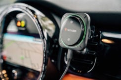 Verbatim Charge 'n' Drive Qi2 magnetische draadloze autolader RGB - Afbeelding 5