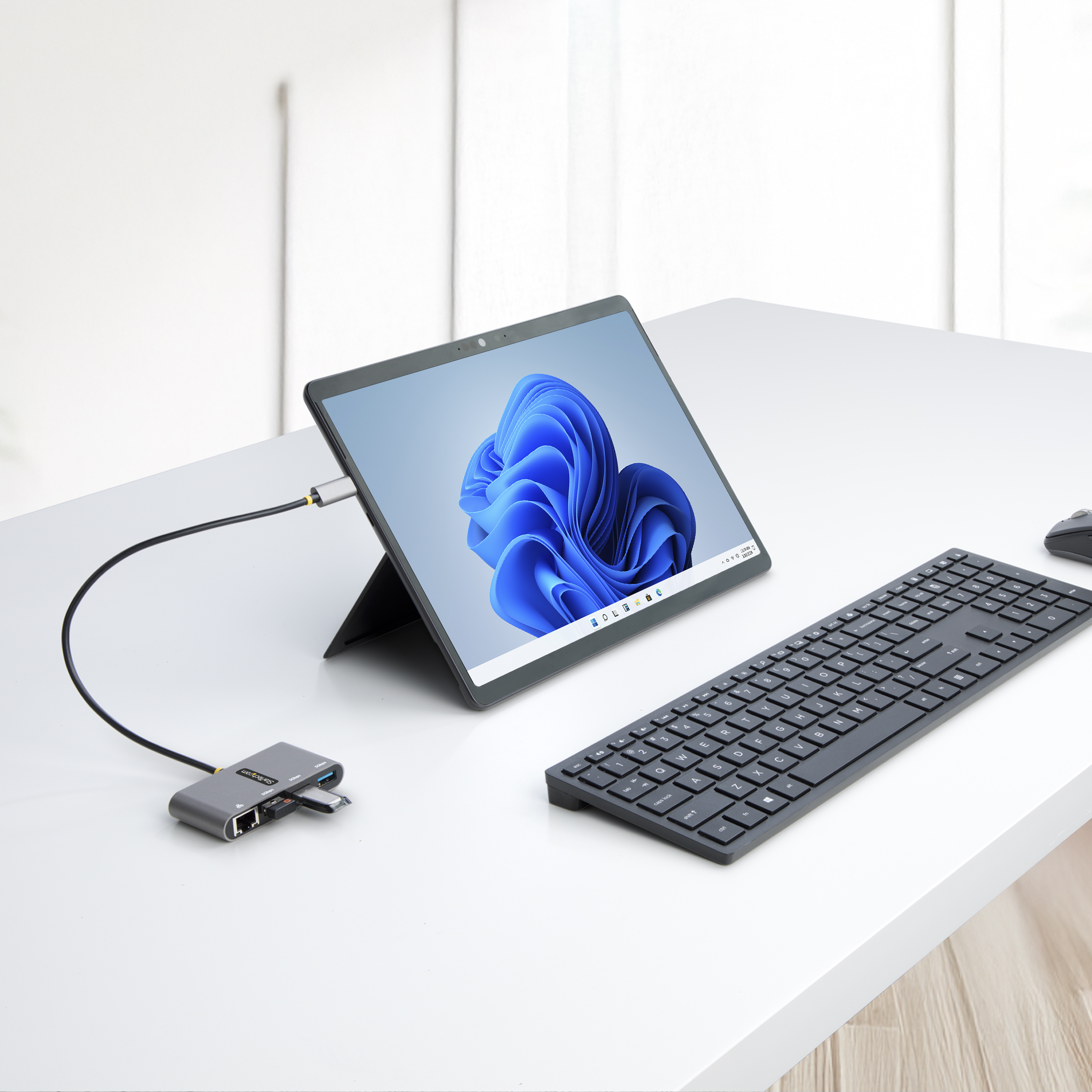 StarTech.com 3-Port USB-C Hub met Ethernet, 3x USB-A, Gigabit Ethernet, USB 3.0 5Gbps, Bus-Powered Laptop USB hub, 30cm USB Type-C Host Kabel, GbE, Compacte USB-C naar USB-A Hub - Afbeelding 9