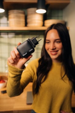 Verbatim Mini GaN Charger 100W Universeel Zwart AC Snel opladen Binnen - Afbeelding 11