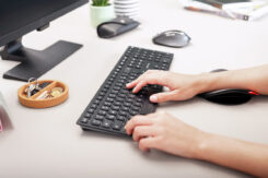 CHERRY KW 9100 SLIM toetsenbord Universeel RF-draadloos + Bluetooth QWERTZ Zwitsers Zwart - Afbeelding 11