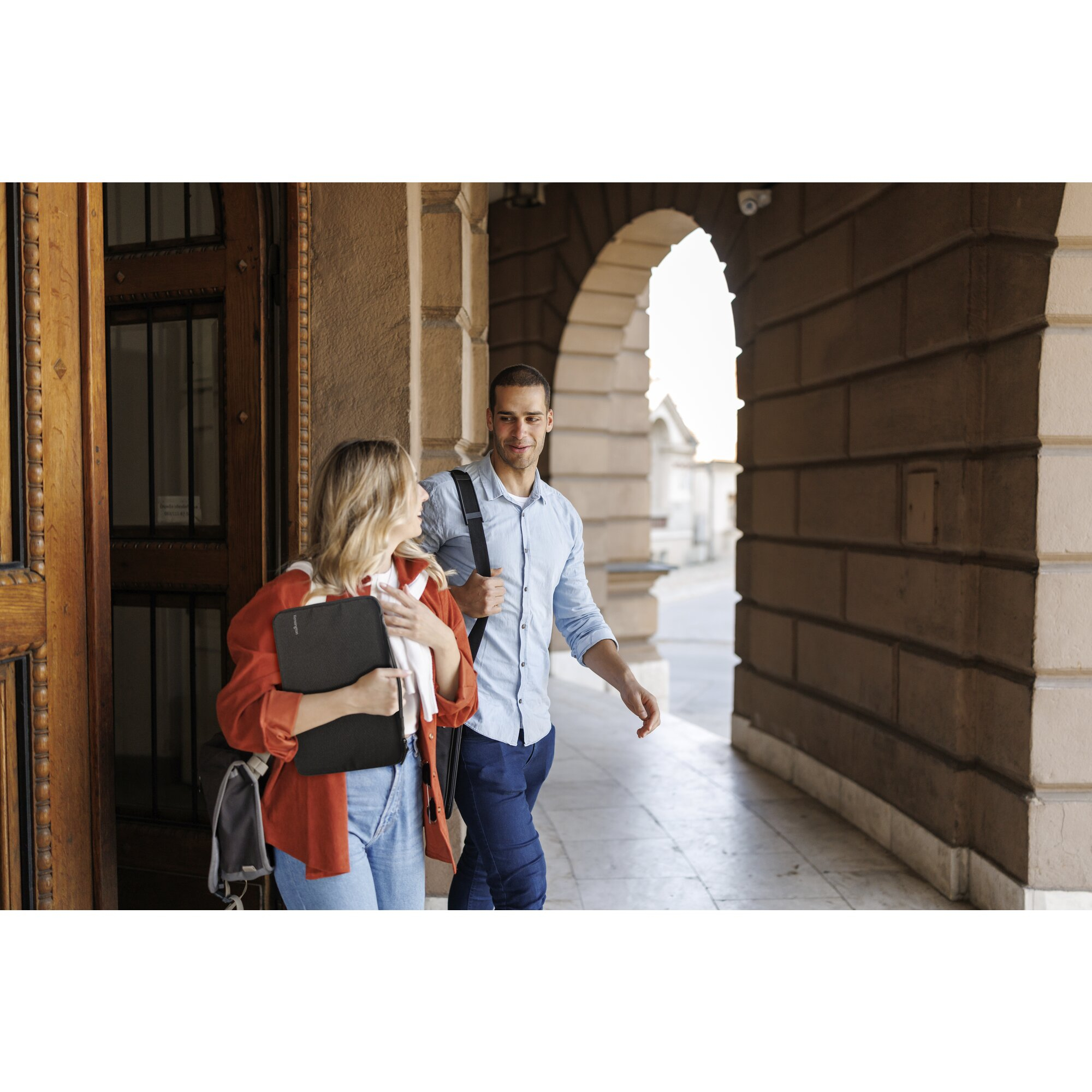 Kensington EQ Classic Laptop Sleeve 14" met Handle - Afbeelding 3