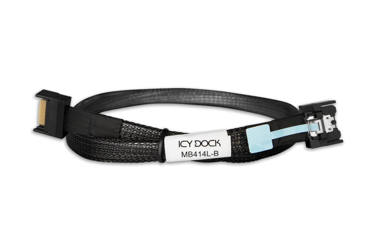 ICY Dock Kable MCIO 8i SFF-TA-1016 to MCIO 4i SFF-TA-1016