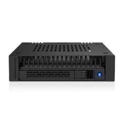 We-Ra. IcyDock 1x2.5 PCIe 4.0 NVMe U.2/U.3 to MCIO 1x3.5