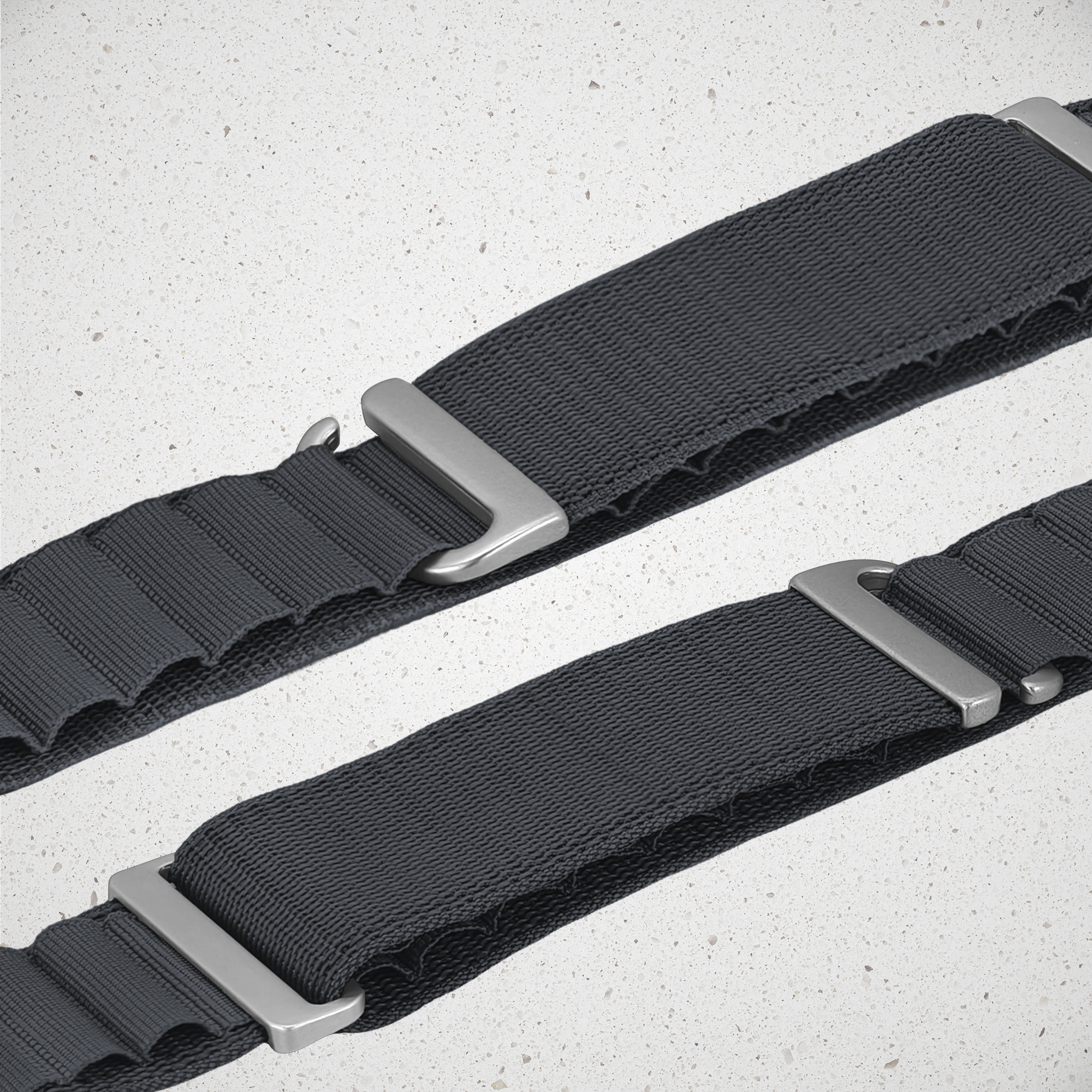 Mobilize Nylon Watch Band - Alpine - Titanium Connector - for Apple 42/44/45/49mm - Dark Grey - Afbeelding 3