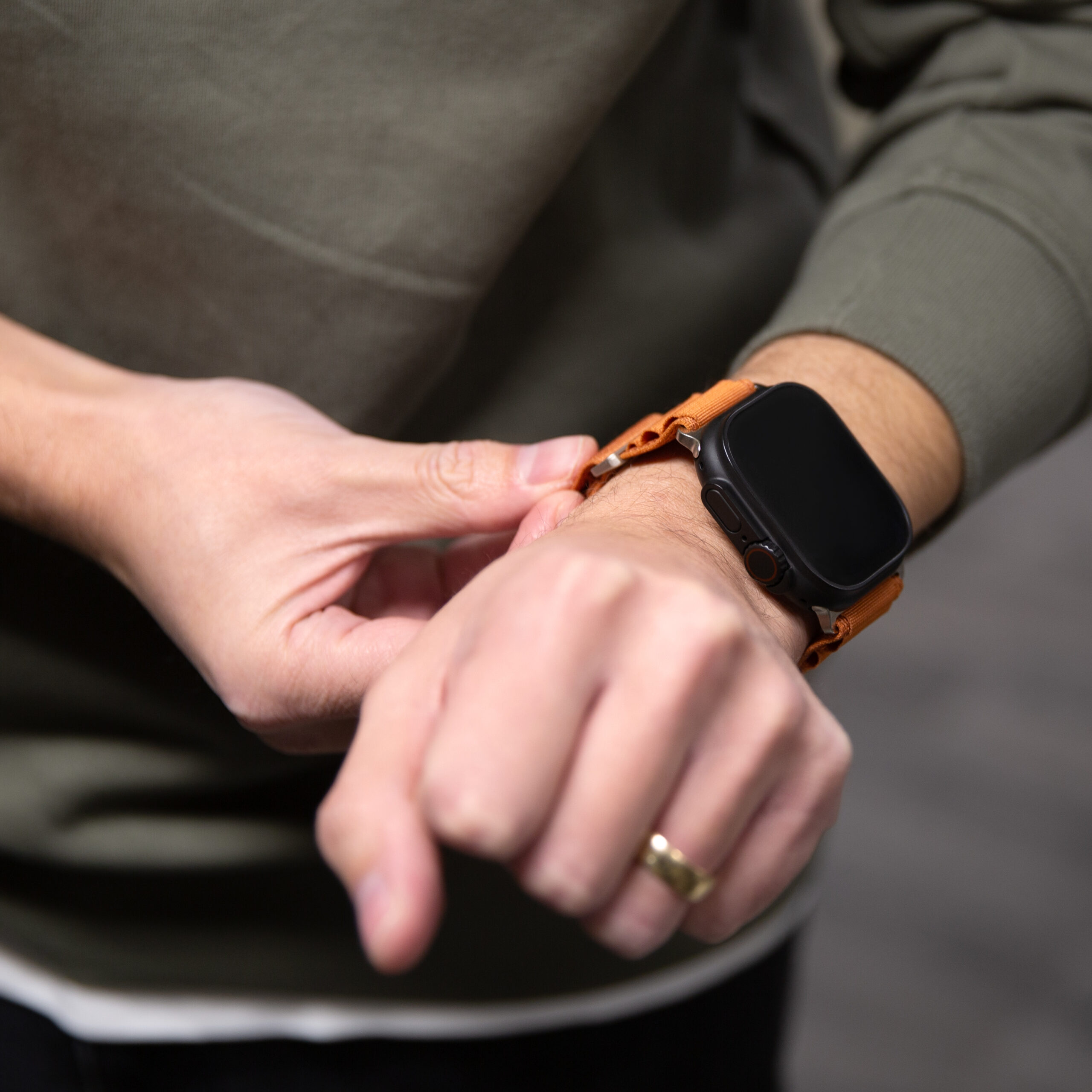 Mobilize Nylon Watch Band - Alpine - Titanium Connector - for Apple 38/40/41mm - Starlight - Afbeelding 7