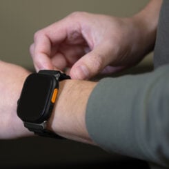 Mobilize Nylon Watch Band - Alpine - Titanium Connector - for Apple 38/40/41mm - Starlight - Afbeelding 8