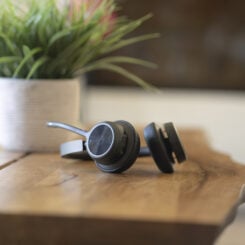 HP Poly Voyager 4320 USB-A Headset + BT700 dongle - Afbeelding 3