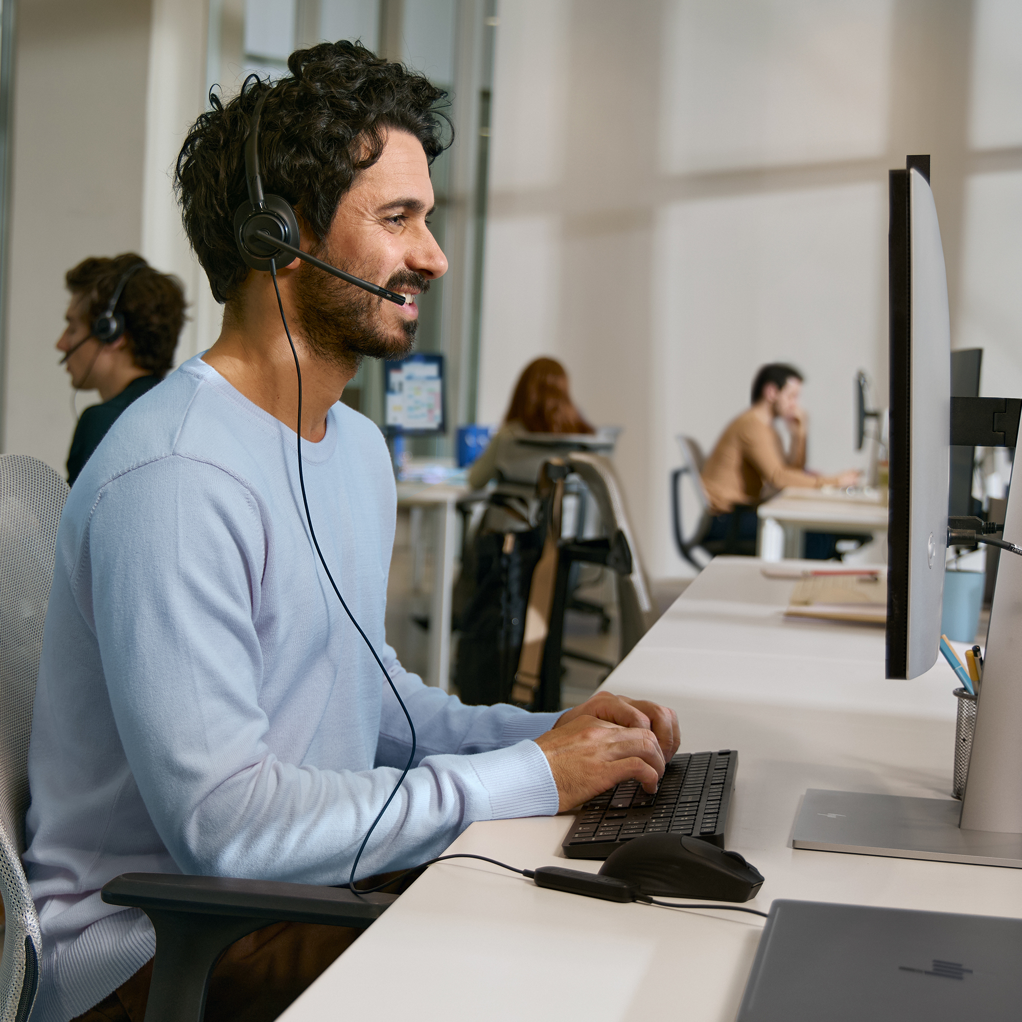 HP Poly Mission 425 Stereo USB Wired Headset (Bulk) - Afbeelding 4