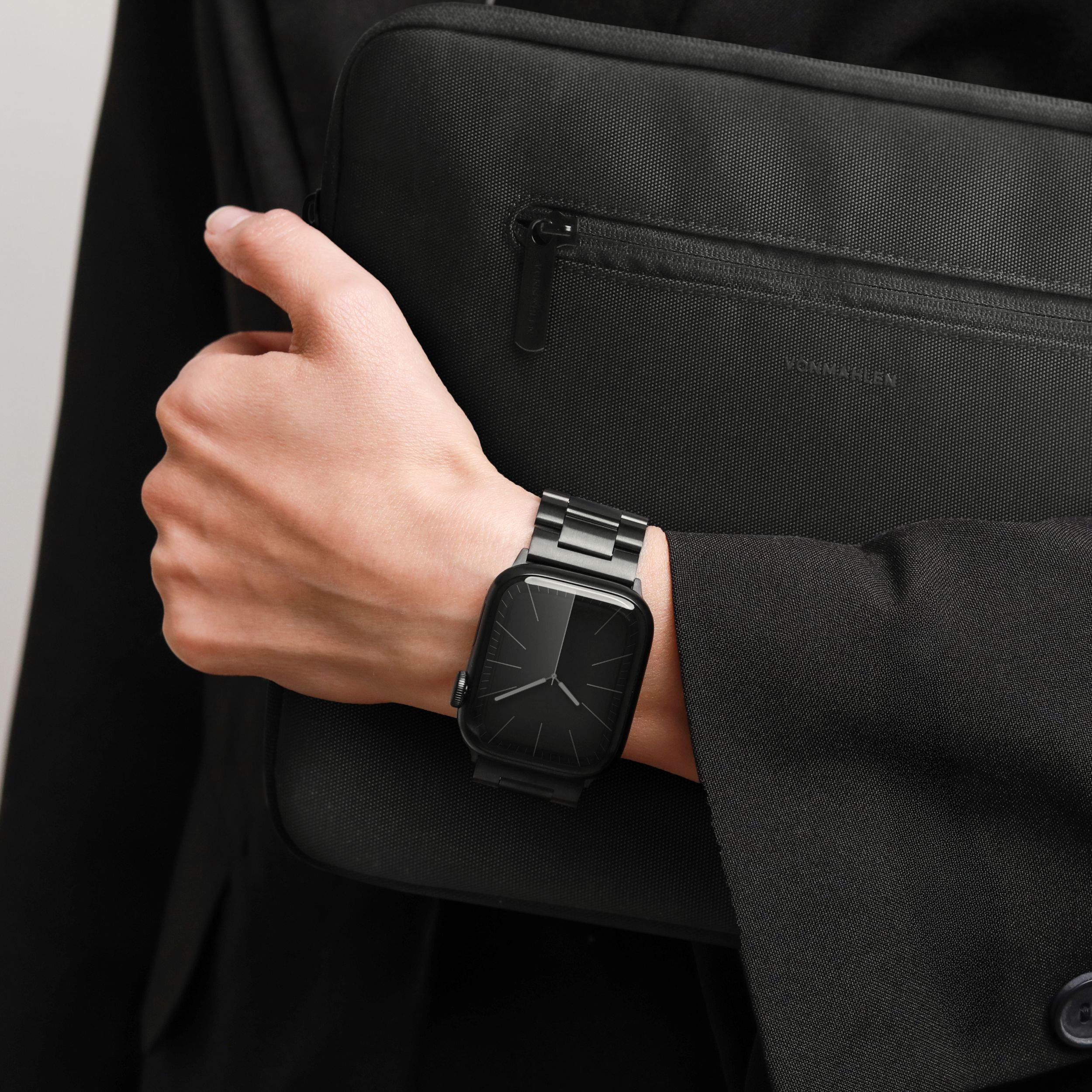 Vonmählen Link Bracelet 2 For Apple Watch 44 - 45 - 46 - 49mm One Size Black - Afbeelding 2