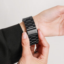Vonmählen Link Bracelet 2 For Apple Watch 44 - 45 - 46 - 49mm One Size Black - Afbeelding 3