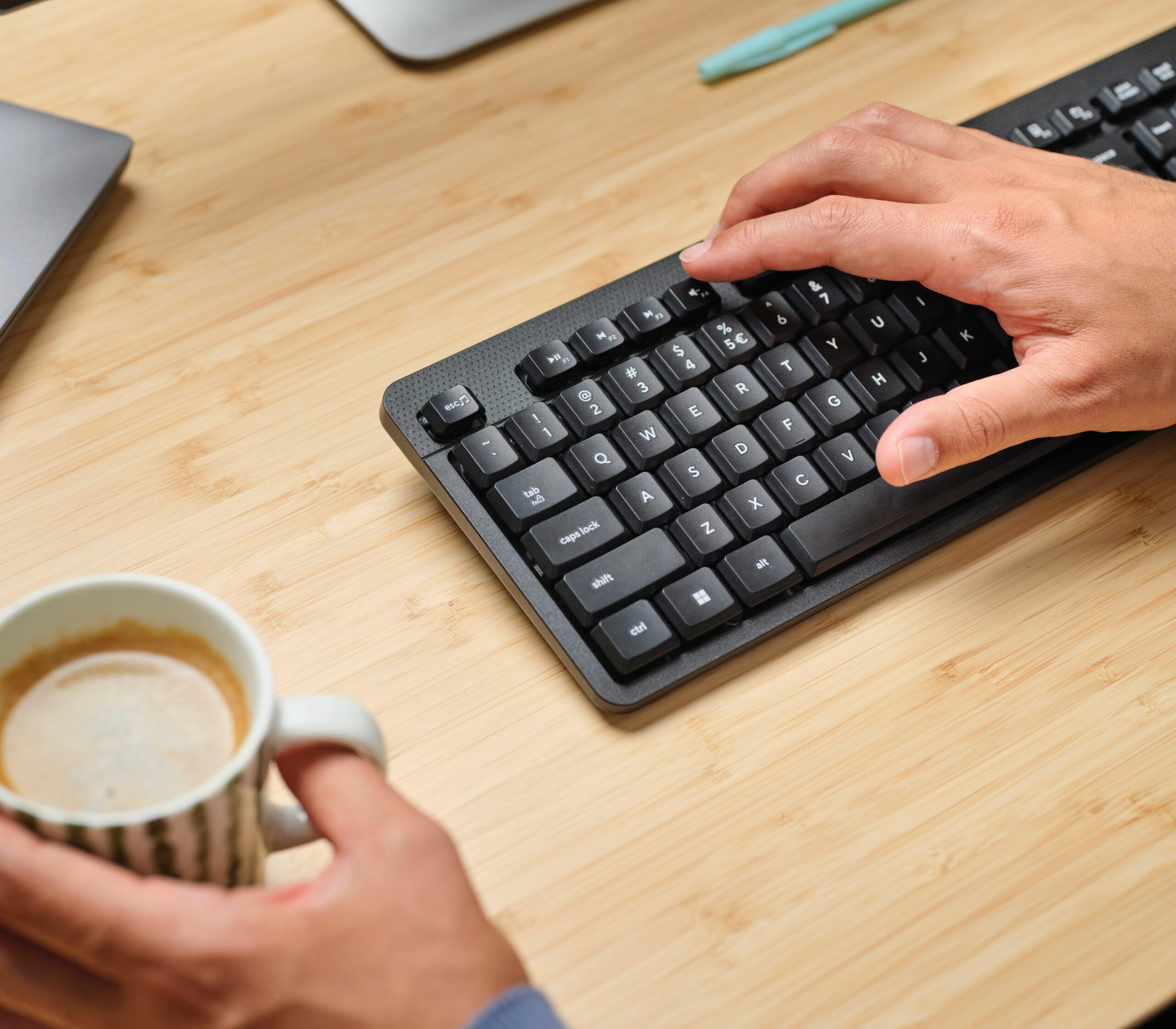 Trust TKM‑360 Draadloos toetsenbord+muis set – business model – RF draadloos – QWERTY – Inclusief muis – Zwart - Afbeelding 11