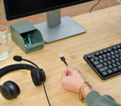 Trust HS-260 Headset - USB headset voor kantoor en calls – Lichtgewicht ontwerp – Verstelbare microfoon – business model - Zwart - Afbeelding 11