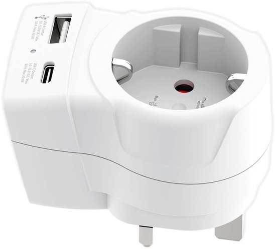 SKROSS Adapter Europe to United Kingdom + USB & Type C Slot