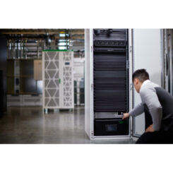 APC Smart-UPS Ultra On-Line Li-Ion SRTL5KRM2UI, 5KW, 2U Rack/Tower, 6x C13 & 4x C19, NMC - Afbeelding 9
