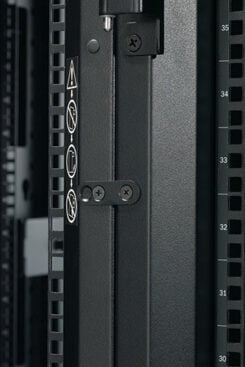 APC NetShelter SX 48U 600mm Wide x 1070mm Deep Enclosure with Sides Black -2000 lbs. Shock Packaging - Afbeelding 14