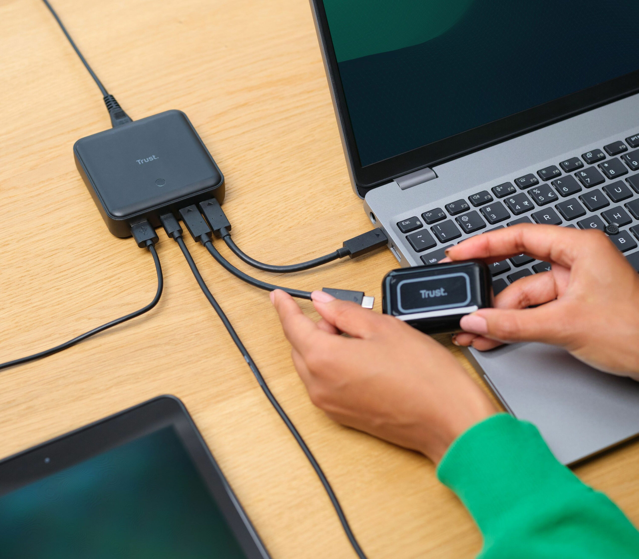 Trust Maxo 100W Universele Laptoplader - USB-C oplader – 100W vermogen – Voor binnengebruik – Zwart - Afbeelding 6