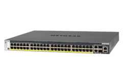 NETGEAR ProSAFE Managed Switch - GSM4352PA - Stackable platform met 48 PoE+ poorten + 2 x SFP+ en 2 x 10GBASE-T poorten (550W PSU) - Afbeelding 4