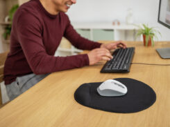 Trust BigFoot XL Gel Muismat - Ergonomische muismat met polssteun – Gel polssteun – Zwart - Afbeelding 4