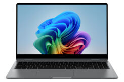 Samsung Galaxy Book5 360 (15,6'', Core Ultra 7, 16GB, Intel® Arc™ Graphics), a Copilot+ PC