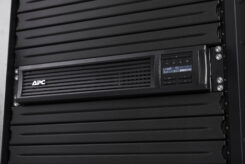 APC Smart-UPS SMT1000RMI2UC - 4x C13, USB, Rackmount 2U, SmartConnect, 1000VA - Afbeelding 11