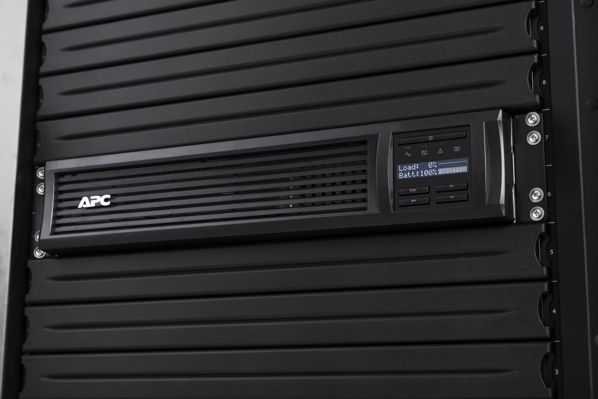 APC Smart-UPS SMT1000RMI2UC - 4x C13, USB, Rackmount 2U, SmartConnect, 1000VA - Afbeelding 11