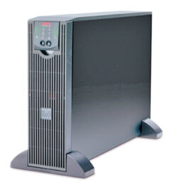 APC SMART- RT 3000VA 120V UPS 3 kVA 2100 W - Afbeelding 2