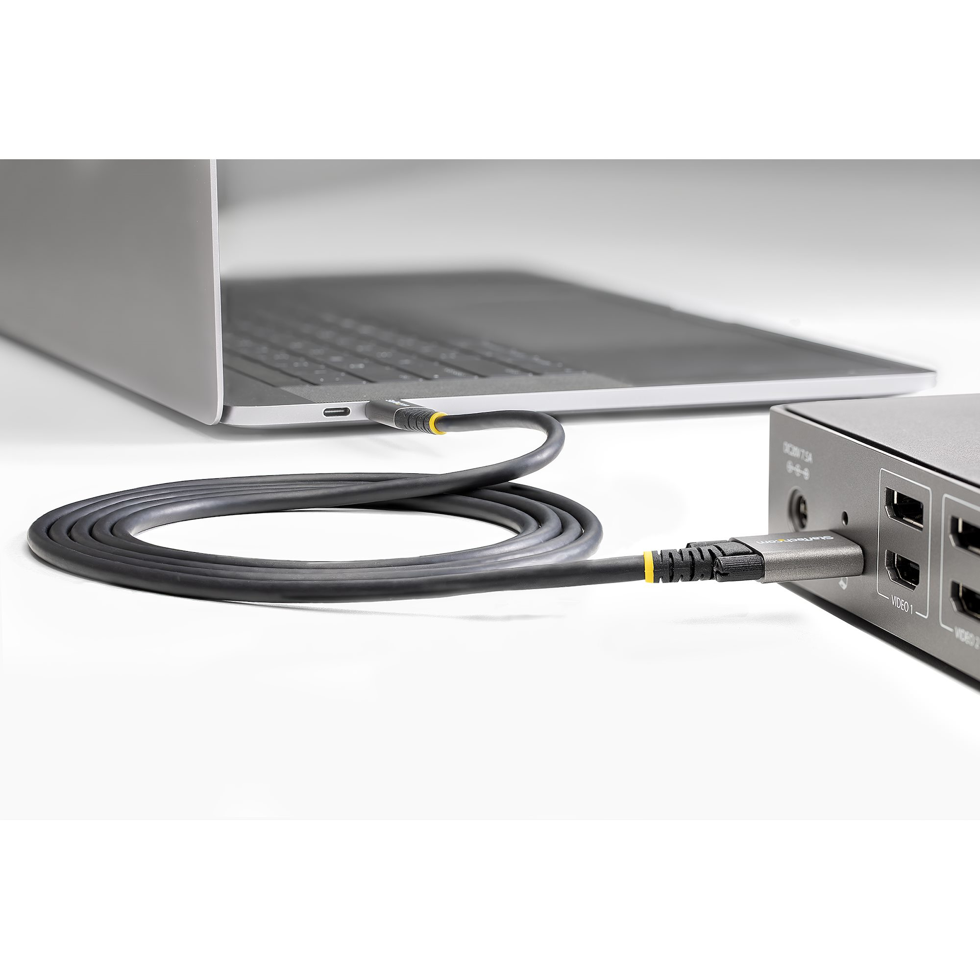 StarTech.com 1m USB-C Kabel, Vergrendelbaar met Zijschroef, USB 10Gbps, 100W (5A) Power Delivery, 8K 60Hz / 4K 144Hz DP Alt Mode, USB-IF Gecertificeerd - Thunderbolt Compatibel - Afbeelding 9