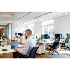 Kensington MagPro-privacyschermfilter met magneetstrip voor laptops van 13,3" (16:9) - Afbeelding 17