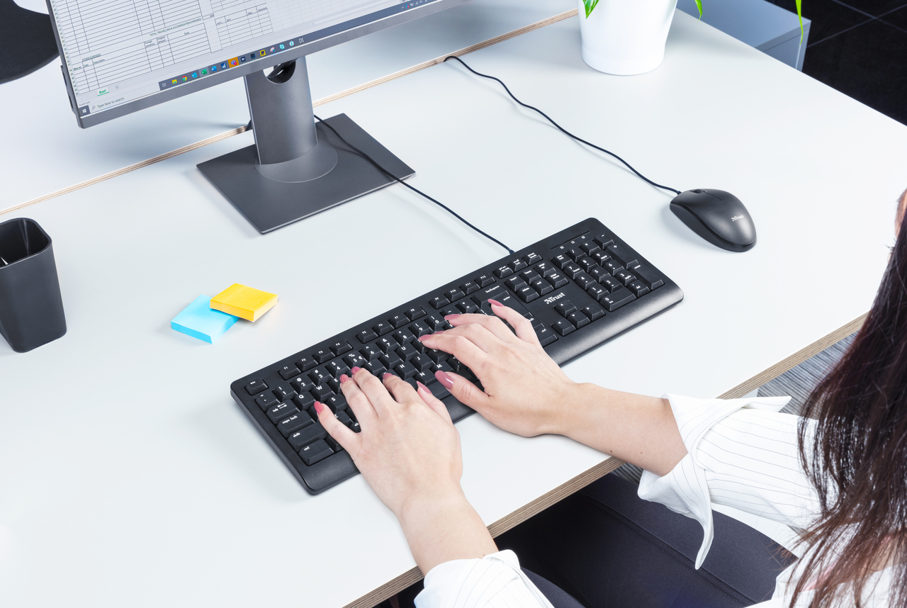Trust TK-150 Toetsenbord - Bedraad toetsenbord – QWERTY US-indeling – Full-size toetsenbord – Business Model - Zwart - Afbeelding 7