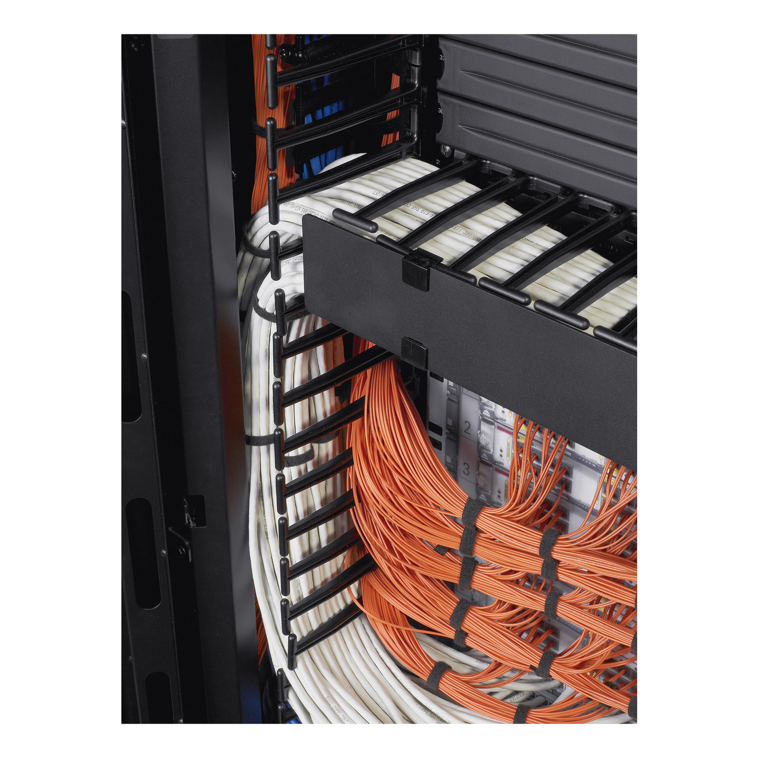 APC Verticale kabelmanager voor NetShelter SX netwerkomkastingen (4x) - Afbeelding 8