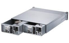 QNAP ES2486dc NAS Rack (2U) Intel® Xeon® D D-2142IT 128 GB DDR4 0 TB QNAP Enterprise System Zwart - Afbeelding 7