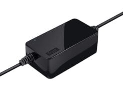 Trust Primo 45W Universele laptop‑lader – laptop‑oplader – universele laptop‑adapter – met meerdere aansluitstukken – Zwart