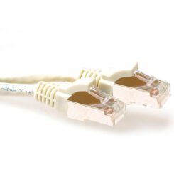 ACT Ivoor 30 meter SFTP CAT6A patchkabel snagless met RJ45 connectoren