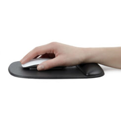 StarTech.com Muismat met Polssteun, 17x18x2cm, Ergonomische Muismat met Polsondersteuning, Mouse Pad met Rubberen Antislip Basis, Gel Polssteun, Muismat met Handsteun Gelkussen - Afbeelding 5