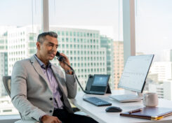 HP Poly CCX 600 Business Media Phone voor Microsoft Teams met PoE-ondersteuning - Afbeelding 5