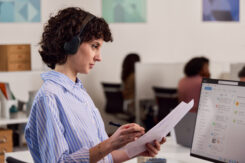 HP Poly Focus 625 Fold Stereo Bluetooth Headset - Afbeelding 4
