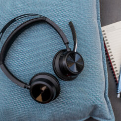HP Poly Voyager Focus 2 USB-C-C Headset +USB-C/A Adapter - Afbeelding 6