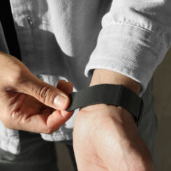 Vonmählen Milanese Loop 2 For Apple Watch 44 - 45 - 46 - 49mm One Size Black - Afbeelding 3