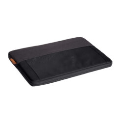 Trust Lisboa - Laptophoes - Sleeve - 16 inch - Gerecycled materiaal - Zwart