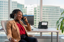 HP Poly CCX 600 Business Media Phone voor Microsoft Teams met PoE-ondersteuning - Afbeelding 4